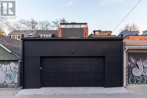 22 Shannon Street, Toronto (Trinity-Bellwoods), ON - Outdoor