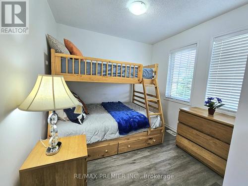 24 Rivermere Court, Brampton (Fletcher'S Meadow), ON - Indoor Photo Showing Bedroom