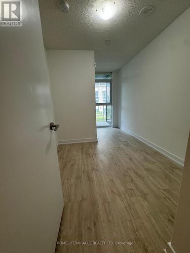 112 - 251 Manitoba Street, Toronto (Mimico), ON - Indoor Photo Showing Other Room