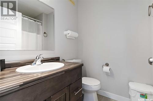 209 Diefenbaker Avenue, Hague, SK - Indoor Photo Showing Bathroom