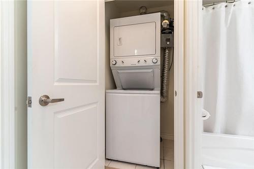 125 Wilson Street W|Unit #216, Ancaster, ON - Indoor Photo Showing Laundry Room