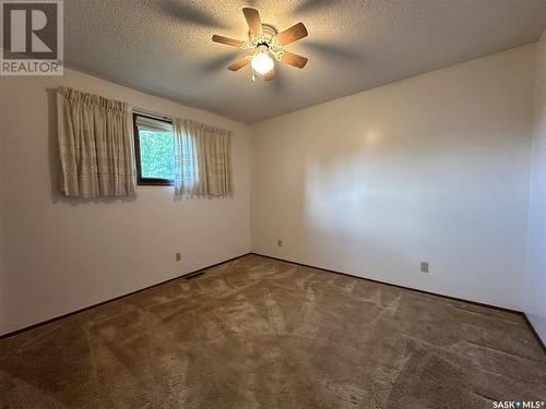 10209 6Th Avenue, Humboldt, SK - Indoor Photo Showing Other Room