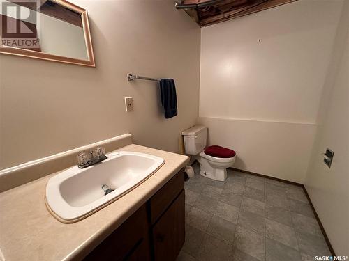 10209 6Th Avenue, Humboldt, SK - Indoor Photo Showing Bathroom