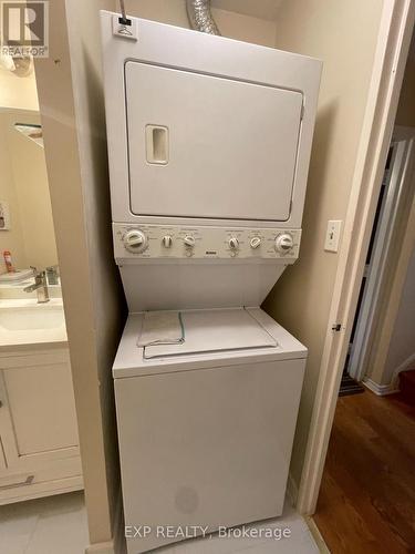 133 - 50 Scarborough Golfclub Road, Toronto (Scarborough Village), ON - Indoor Photo Showing Laundry Room