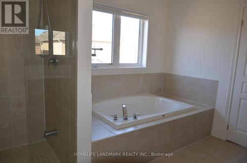 66 Henry Bauer Avenue, Markham (Berczy), ON - Indoor Photo Showing Bathroom