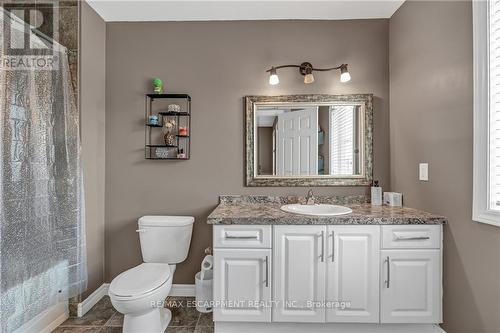 6 - 9 Hampton Brook Way, Hamilton (Mount Hope), ON - Indoor Photo Showing Bathroom