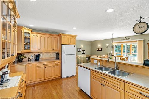 205 Watra Road, Southgate, ON - Indoor Photo Showing Kitchen With Double Sink