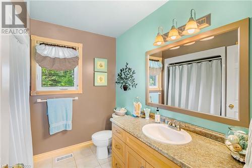 205 Watra Road, Southgate, ON - Indoor Photo Showing Bathroom