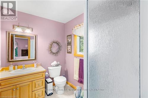 205 Watra Road, Southgate, ON - Indoor Photo Showing Kitchen