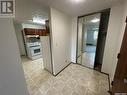 36 228 3Rd Street, Weyburn, SK  - Indoor Photo Showing Kitchen 