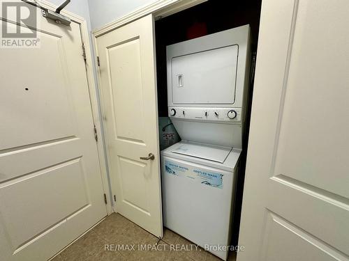 104 - 1 Sidney Lane, Clarington (Bowmanville), ON - Indoor Photo Showing Laundry Room