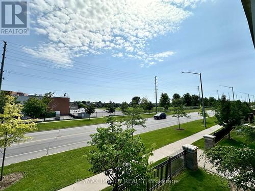 104 - 1 Sidney Lane, Clarington (Bowmanville), ON - Outdoor With View