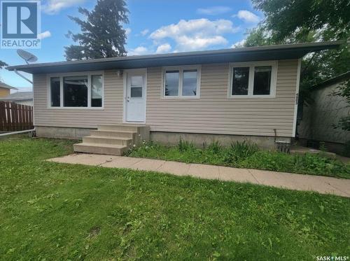 4903 Tribune Street, Macklin, SK - Outdoor