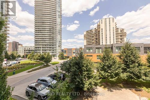 203 - 62 Forest Manor Road, Toronto (Henry Farm), ON - Outdoor With Facade