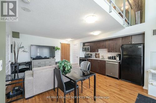 217 - 215 Queen Street E, Brampton, ON - Indoor Photo Showing Other Room