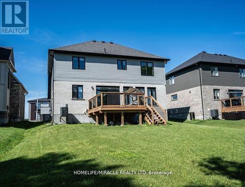 20 Poole Crescent, Middlesex Centre (Komoka), ON - Outdoor With Exterior