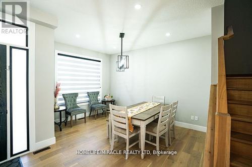 20 Poole Crescent, Middlesex Centre (Komoka), ON - Indoor Photo Showing Dining Room