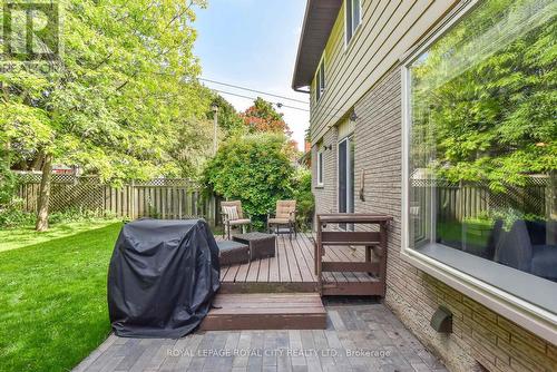 236 Ironwood Road, Guelph (Hanlon Creek), ON - Outdoor With Exterior