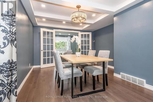 236 Ironwood Road, Guelph (Hanlon Creek), ON - Indoor Photo Showing Dining Room