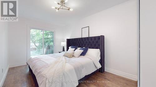 60 Hillview Drive, Newmarket (Bristol-London), ON - Indoor Photo Showing Bedroom