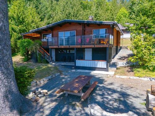 8856 Stirling Arm Dr, Port Alberni, BC 