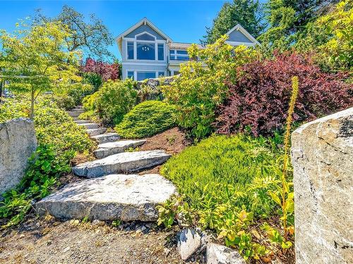 2933 Dolphin Dr, Nanoose Bay, BC 