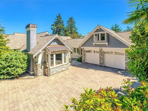 2933 Dolphin Dr, Nanoose Bay, BC 