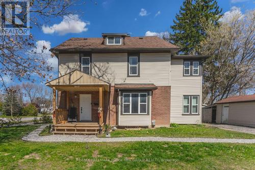 15 Frances Street N, Barrie (Queen'S Park), ON - Outdoor With Facade