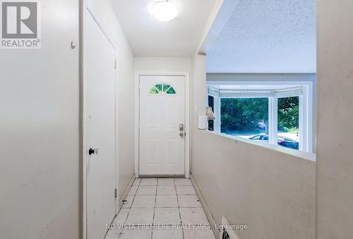 100 Roehampton Avenue, London, ON - Indoor Photo Showing Other Room