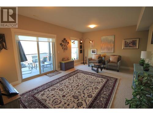 1040 Mt Revelstoke Place Unit# 33, Vernon, BC - Indoor