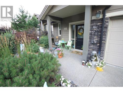 1040 Mt Revelstoke Place Unit# 33, Vernon, BC - Outdoor With Deck Patio Veranda