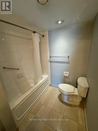 2703 - 210 Victoria Street, Toronto (Church-Yonge Corridor), ON - Indoor Photo Showing Bathroom