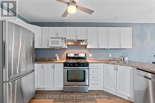 89 Briceland Street, Kingston, ON - Indoor Photo Showing Kitchen