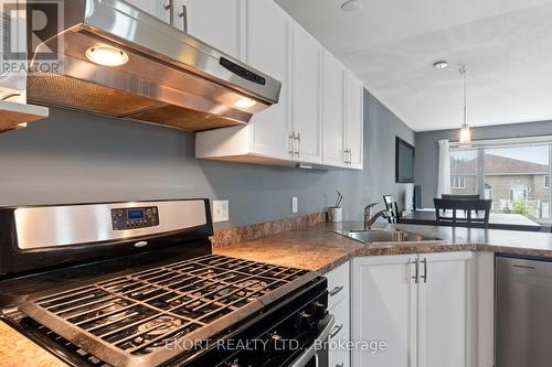 89 Briceland Street, Kingston, ON - Indoor Photo Showing Kitchen