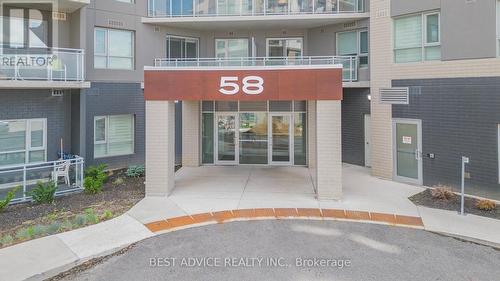 1115 - 58 Lakeside Terrace, Barrie (Little Lake), ON - Outdoor