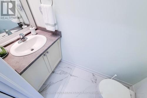 7 Rowley Street, Brantford, ON - Indoor Photo Showing Bathroom