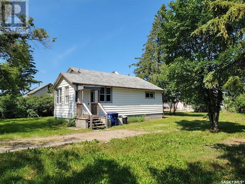 273 1St Avenue W, Unity, SK - Outdoor