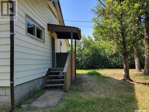 273 1St Avenue W, Unity, SK - Outdoor