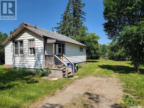 273 1St Avenue W, Unity, SK - Outdoor