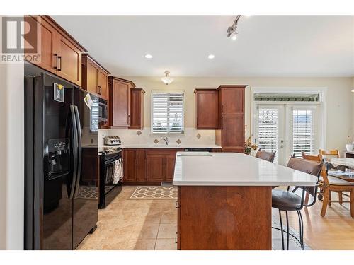 4035 Gellatly Road S Unit# 275, West Kelowna, BC - Indoor Photo Showing Kitchen