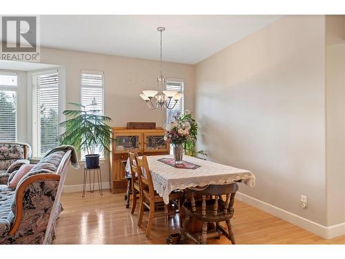 4035 Gellatly Road S Unit# 275, West Kelowna, BC - Indoor Photo Showing Dining Room