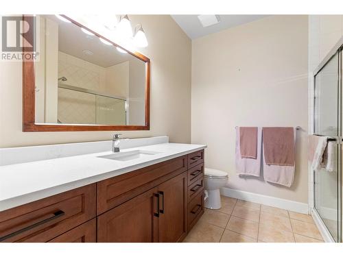 4035 Gellatly Road S Unit# 275, West Kelowna, BC - Indoor Photo Showing Bathroom