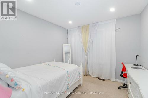 22 Yellowknife Road N, Brampton (Sandringham-Wellington North), ON - Indoor Photo Showing Bedroom