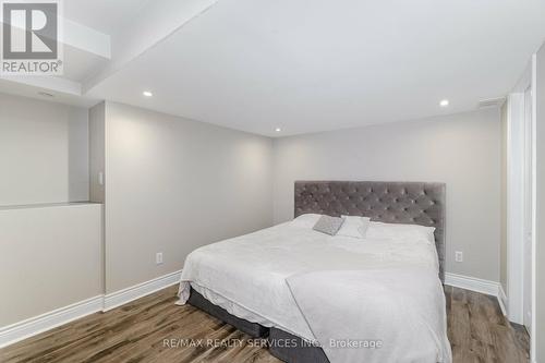 22 Yellowknife Road N, Brampton (Sandringham-Wellington North), ON - Indoor Photo Showing Bedroom