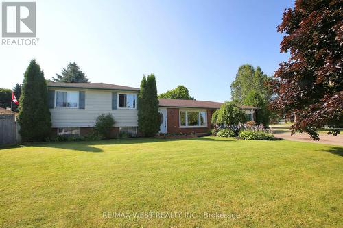 27 Victoria Boulevard, East Garafraxa, ON - Outdoor