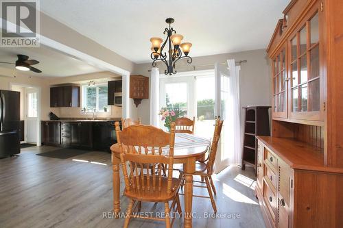 27 Victoria Boulevard, East Garafraxa, ON - Indoor Photo Showing Dining Room