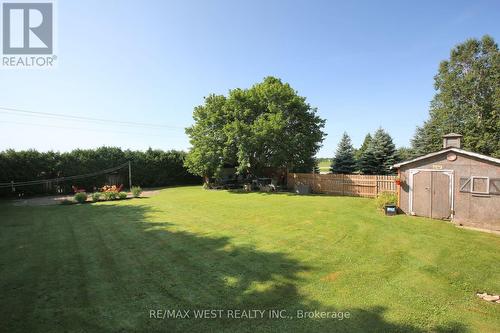 27 Victoria Boulevard, East Garafraxa, ON - Outdoor