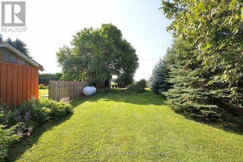 27 Victoria Boulevard, East Garafraxa, ON - Outdoor