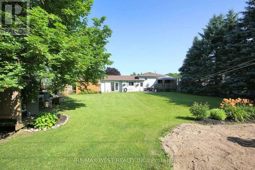 27 Victoria Boulevard, East Garafraxa, ON - Outdoor