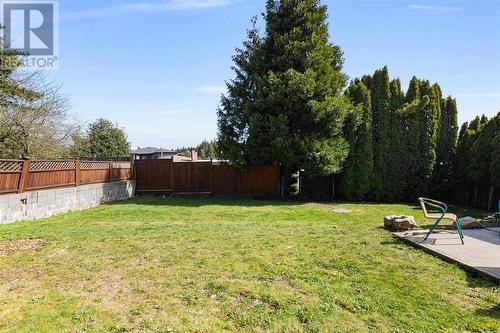727 Linton Street, Coquitlam, BC - Outdoor With Backyard